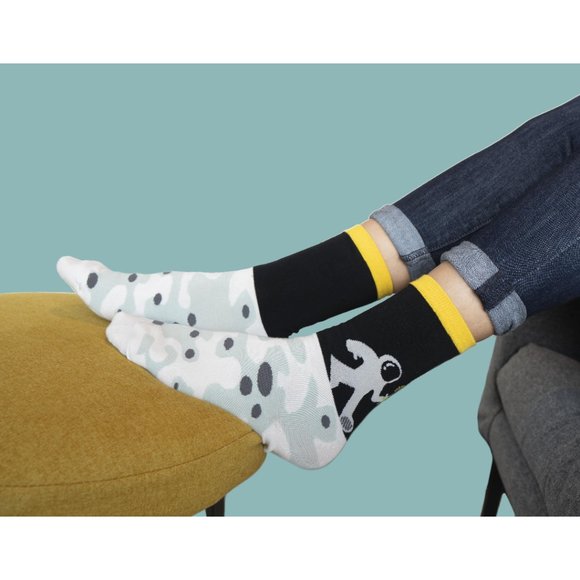 Organic Cotton, Brand New, crew socks, Astronaut design, unisex, size 7-13 - Picture 11 of 13